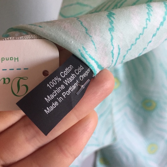 Dana Herbert • NWT Peacock Feather Patterned Scarf - Picture 5 of 5